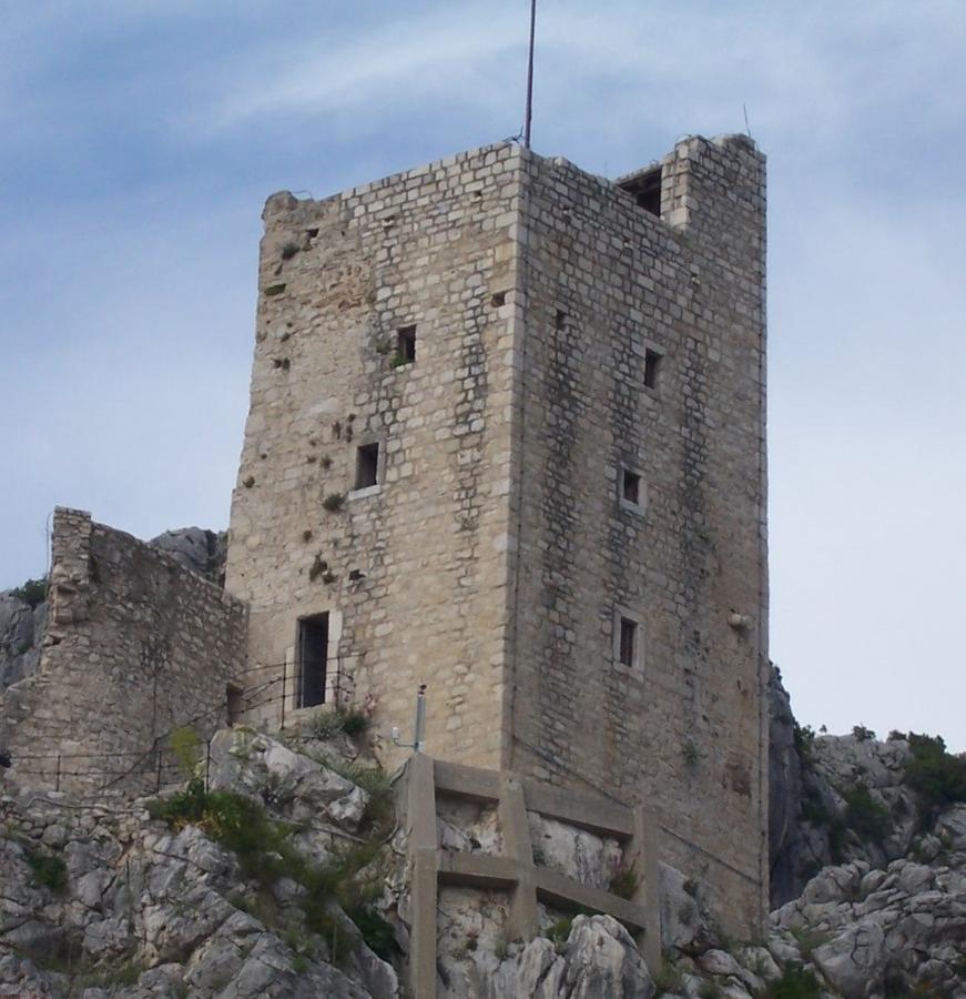 Apartman Horizont Apartamento Omiš Exterior foto